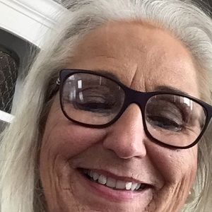 Meet your Posher, Carol